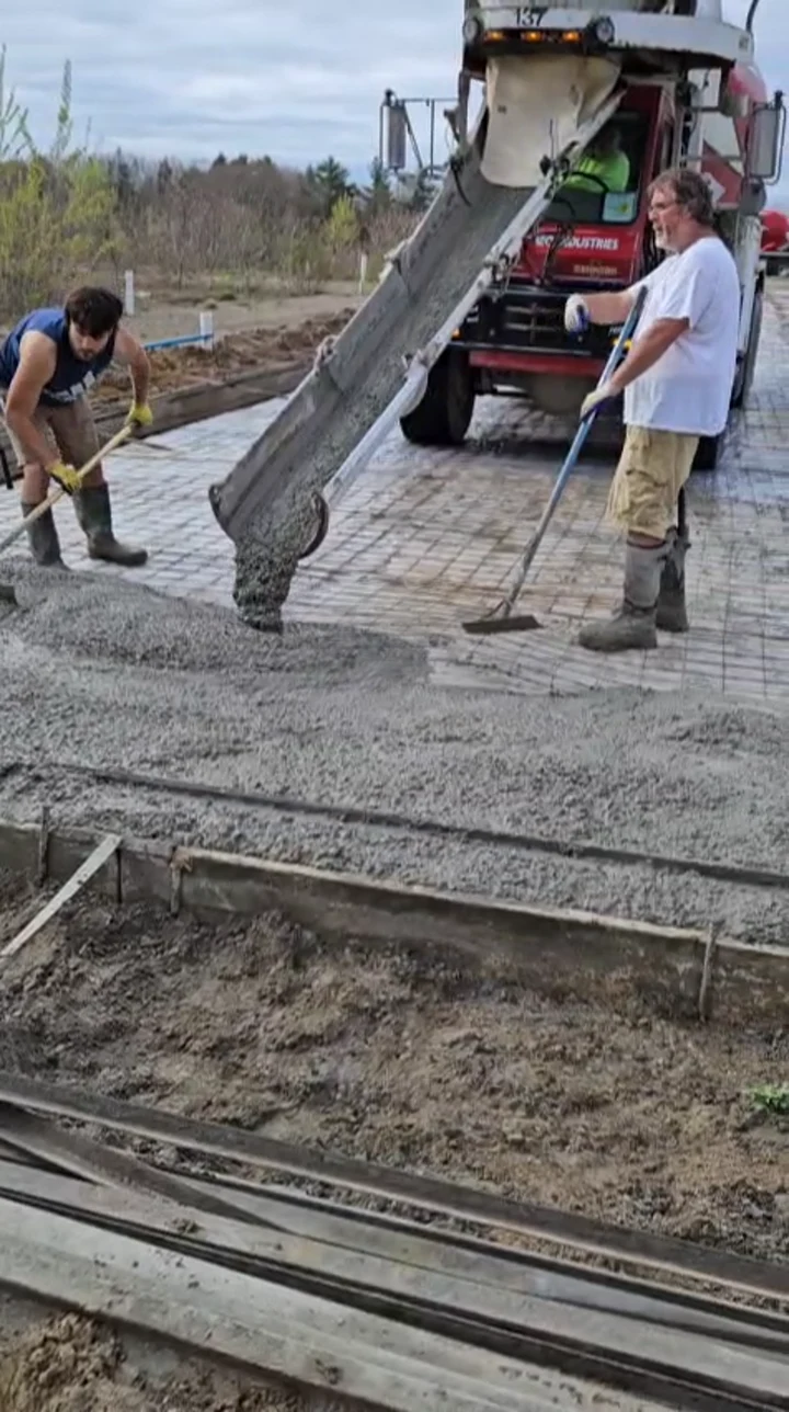 Bernard Concrete finishing work, still from job-site video